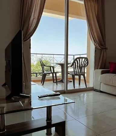 Sea Breeze アパート